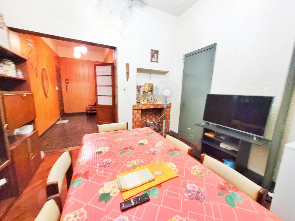 Oportunidad! PH 5 Ambientes con Patio y Parrilla 1