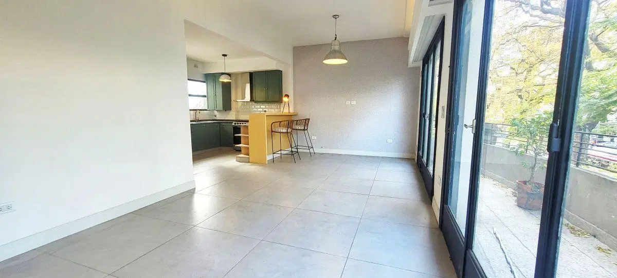 Venta Piso de 4 Ambientes Reciclado a Nuevo - Barrio Cafferata, Parque Chacabuco 5