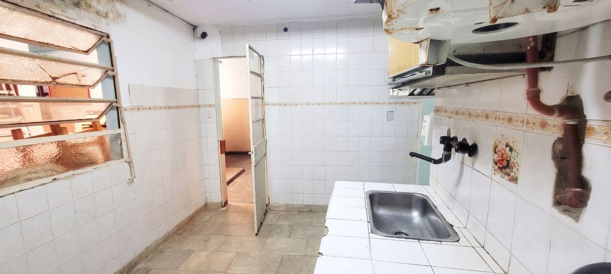 Foto de Depósito En Alquiler 147 M2 En Esquina, imagen 1