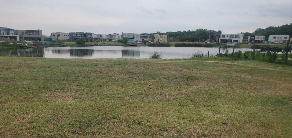 Foto de Lote con vista a la laguna en Santa Ana, imagen 3