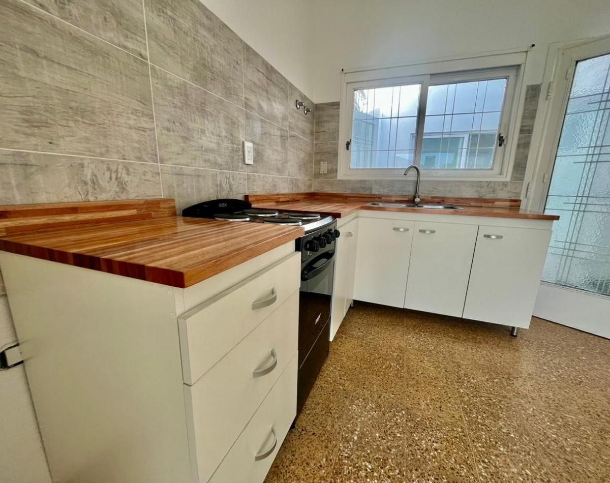Se Vende Departamento Cuatro Amb, Remodelado, con Espacio Aereo! 2