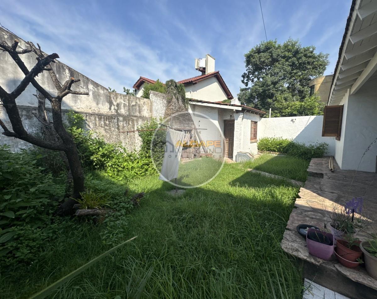 Se Vende Casa Tres Amb, Lote Propio (Castelar) 5
