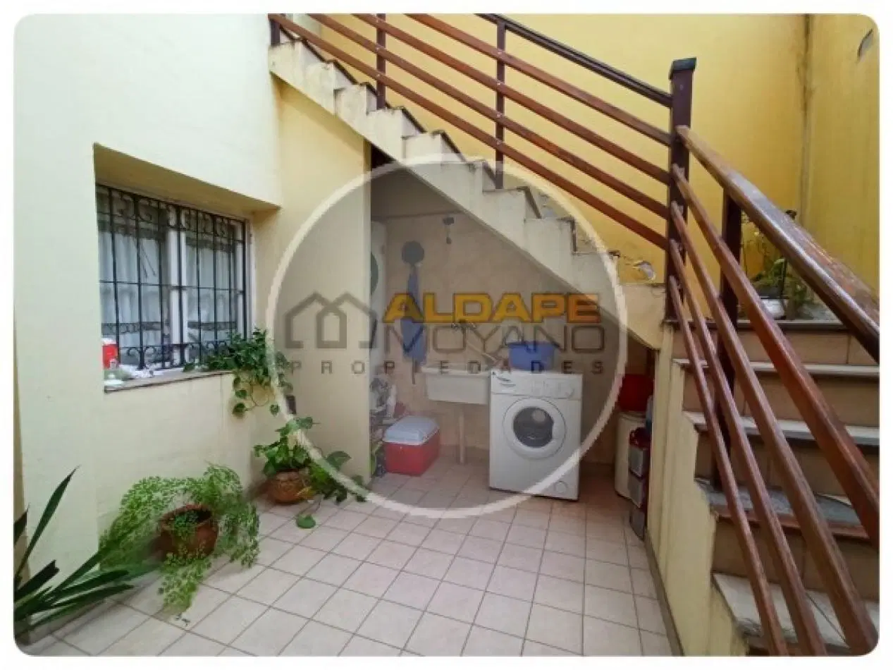 Se Vende Casa multifamiliar (lote 8,66 x 52 mts) Villa Lugano 3