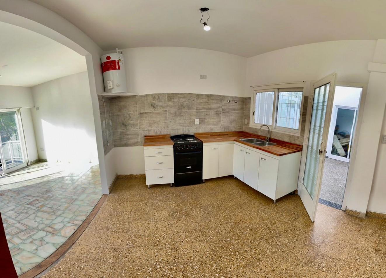 Foto de Se vende departamento cuatro amb, remodelado, con espacio aereo!!! Apto, imagen 5