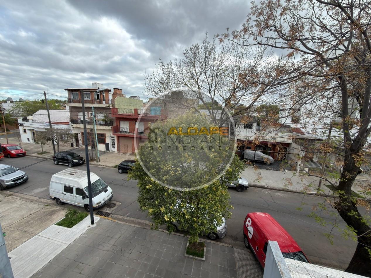 Foto de Se vende departamento tres amb, con cochera (Villa Lugano) apto credito, imagen 5
