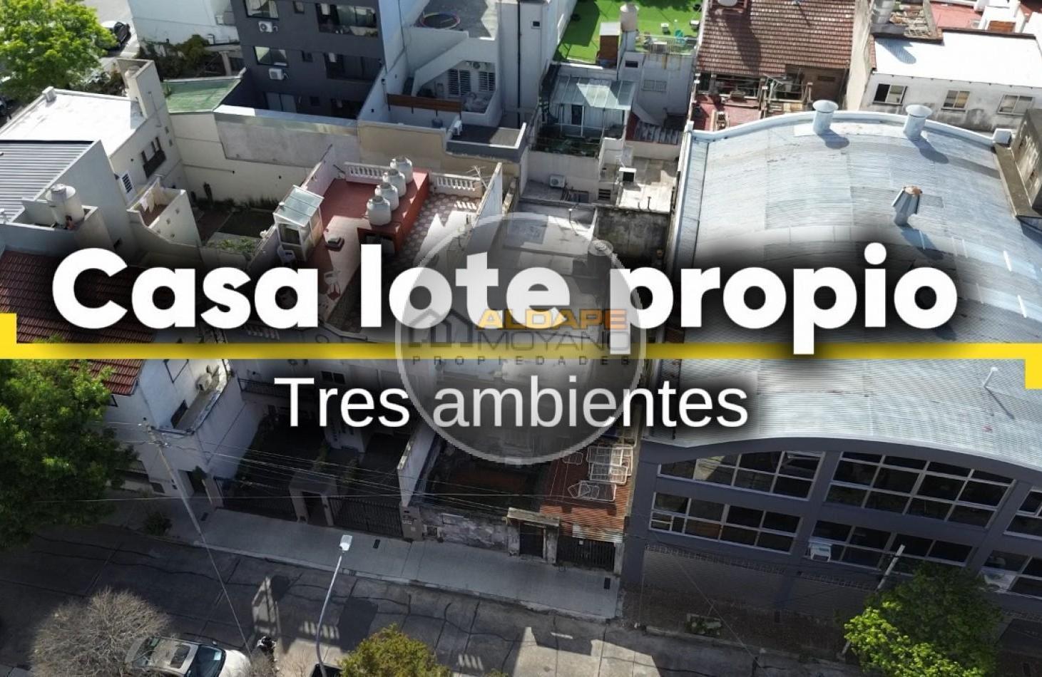 Foto de Se vende Casa lote propio a reciclar!! (Villa Luro), imagen 1