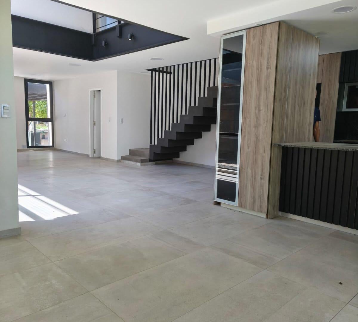 Foto de VENTA DUPLEX GREENVILLE II PARRILA DORMITORIOS 3 EN SUITE COCHERAS, imagen 4