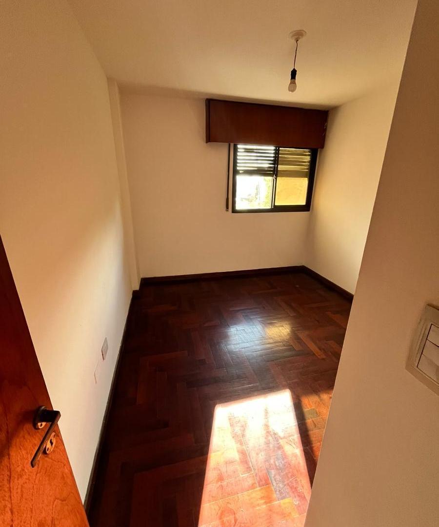 Foto de Departamento en alquiler B° Alberdi 1 dormitorio cocina separada aire, imagen 5