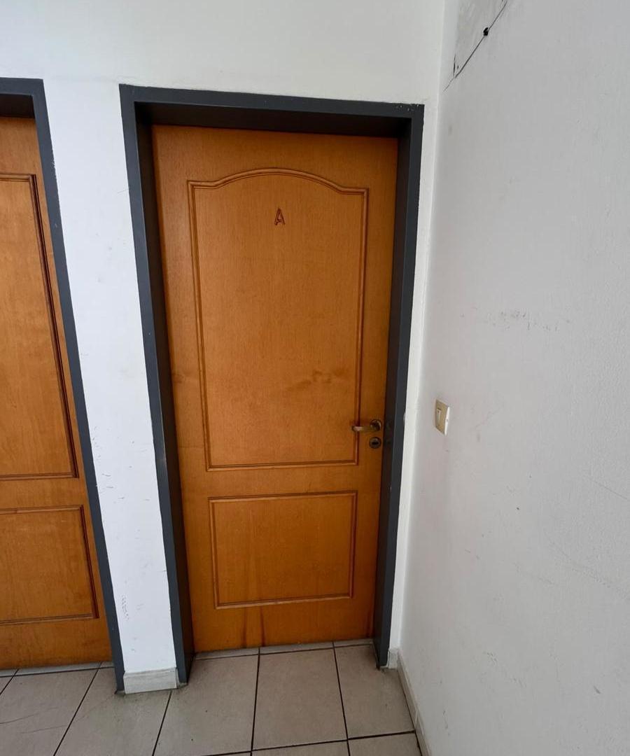 Foto de Departamento en VENTA 1 dormitorio edificio de 3 pisos expensas bajas, imagen 2