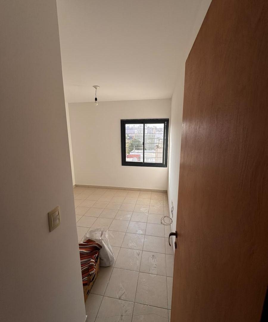 Foto de Departamento en VENTA 1 dormitorio edificio de 3 pisos expensas bajas, imagen 1