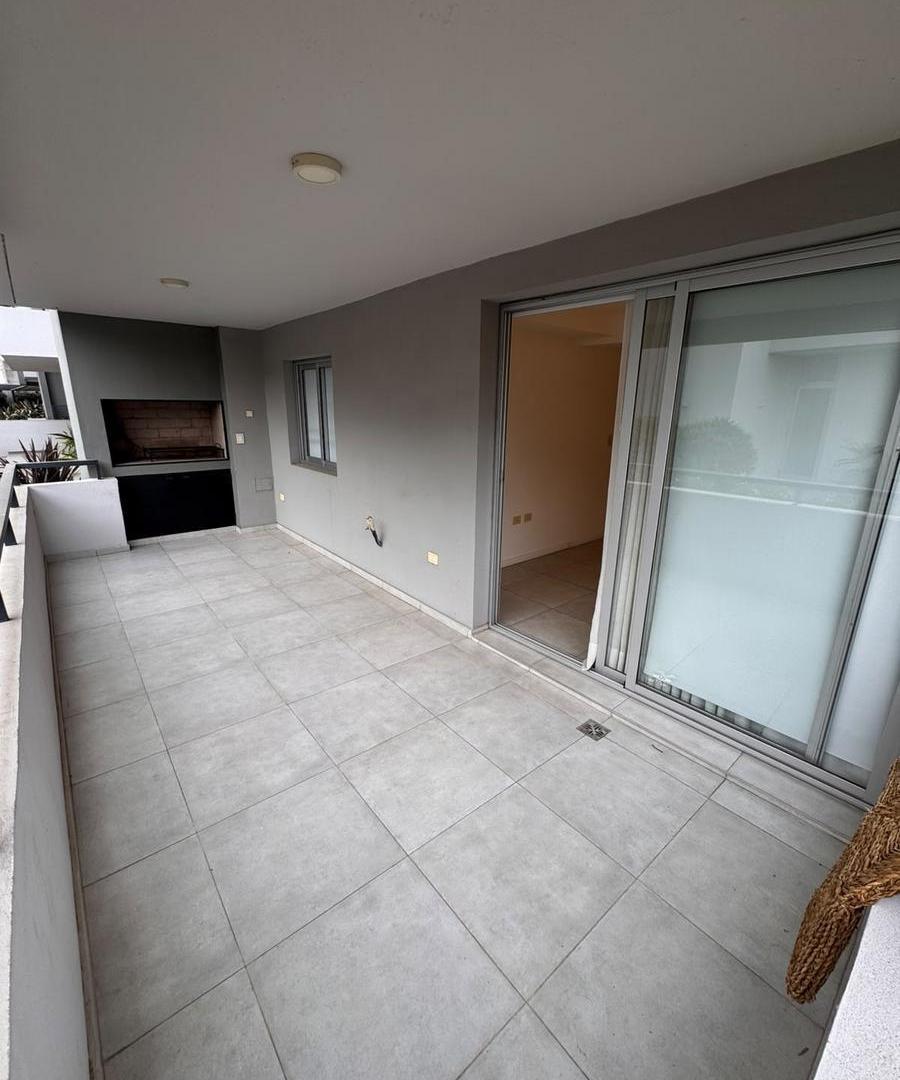 Foto de Departamento en VENTA 3 dormitorios planta baja / asador propio /, imagen 1
