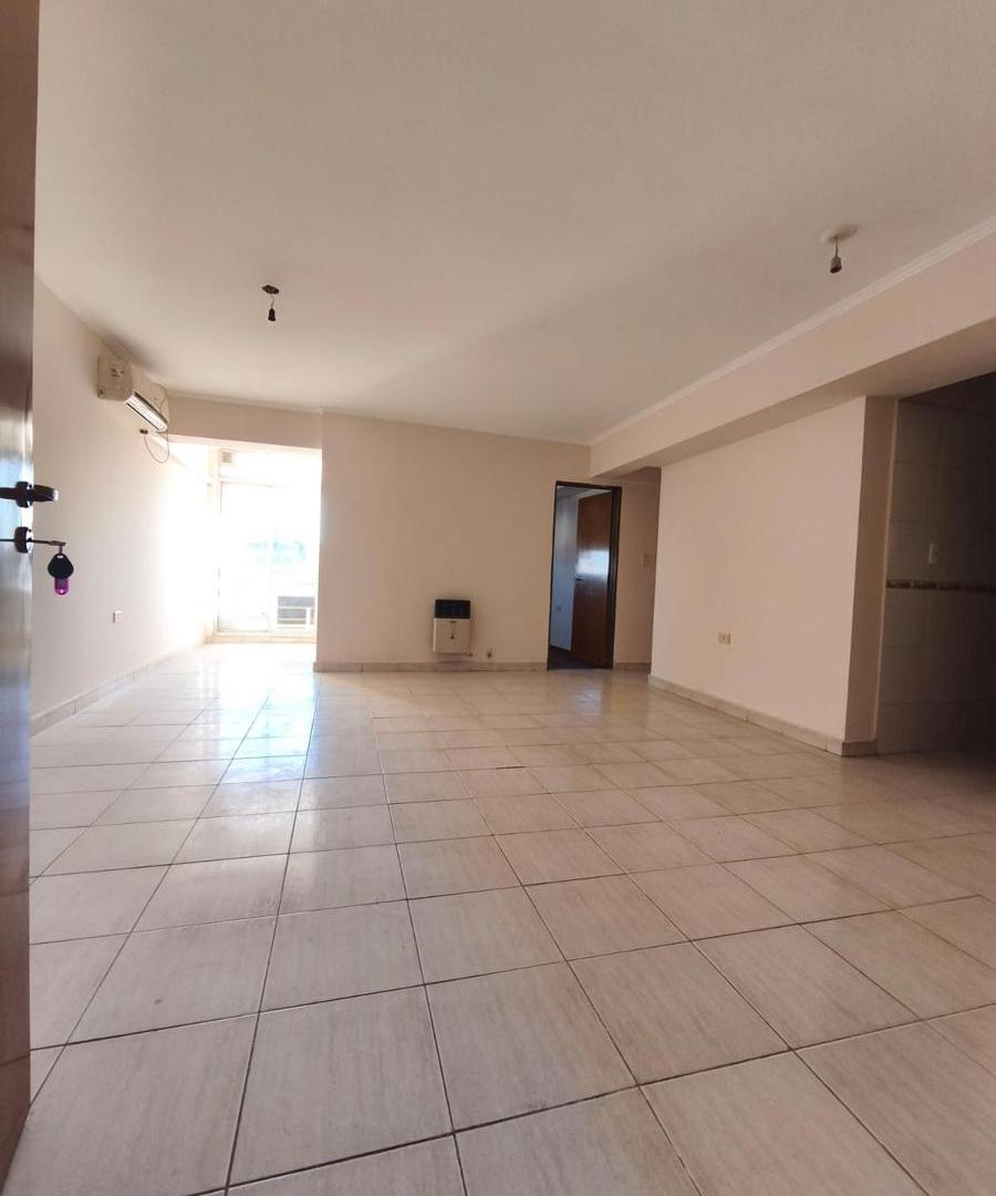 Foto de Departamento 2 dorm caseros al 800, imagen 1