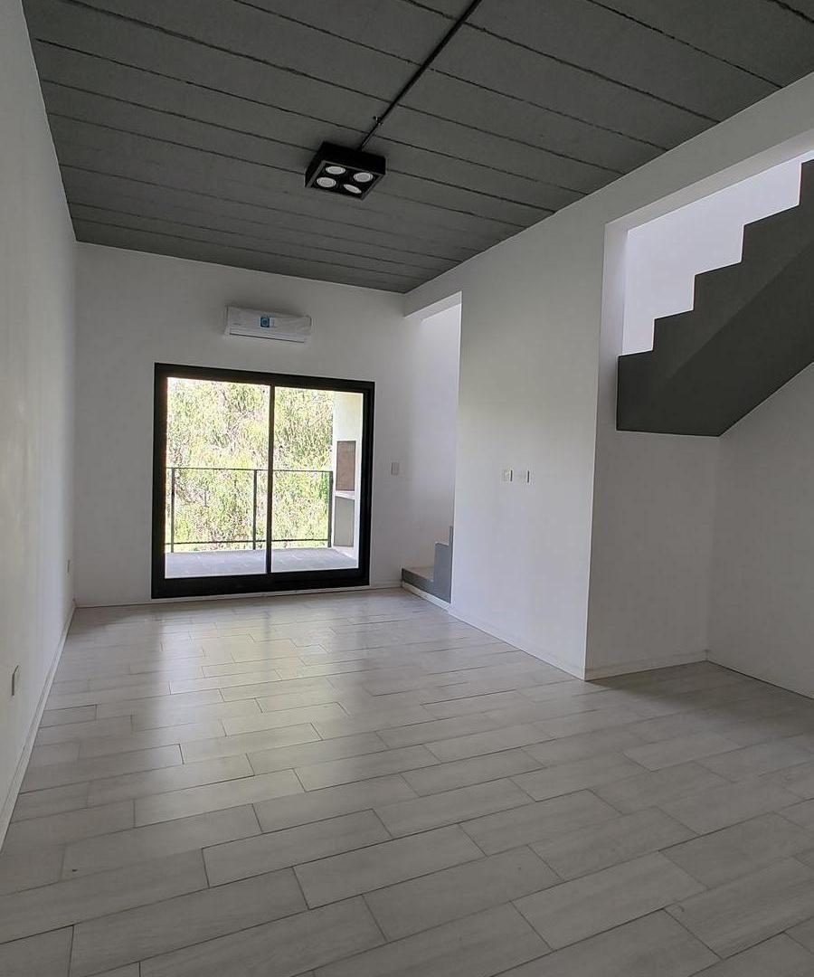 Foto de Departamento de dos ambientes a estrenar en alquiler, a mts. de la Universidad Austral, imagen 5