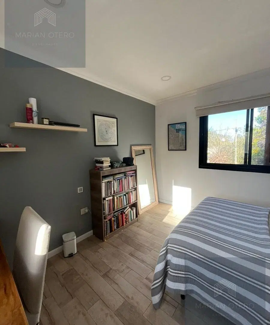 Muy Linda Casa en Venta en Manzanares, Pilar 5