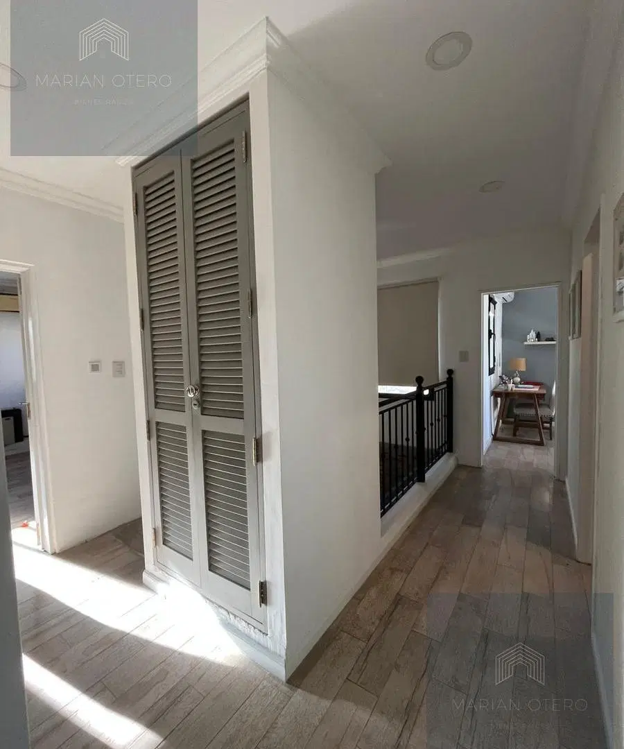 Muy Linda Casa en Venta en Manzanares, Pilar 5
