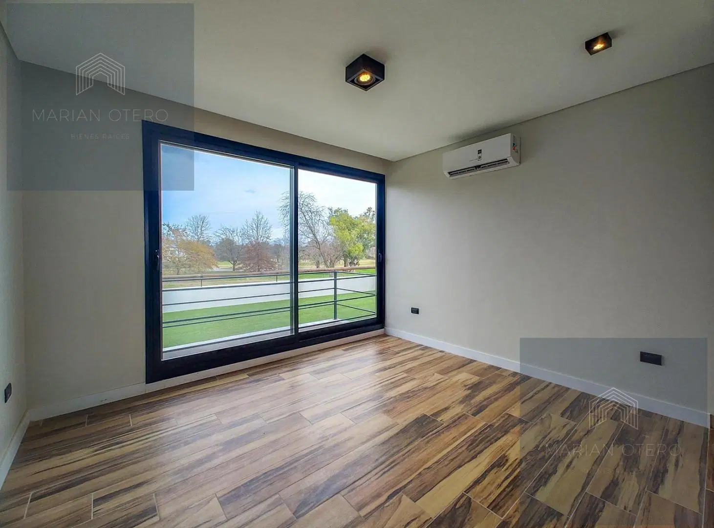 Casa en Venta en Tilbury, Pilará 8