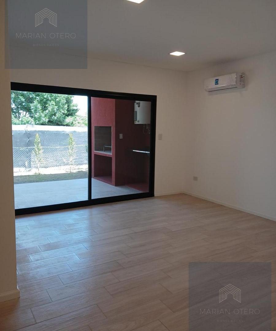 Foto de Departamento de tres ambientes en venta en Altos de la Cañada, imagen 2