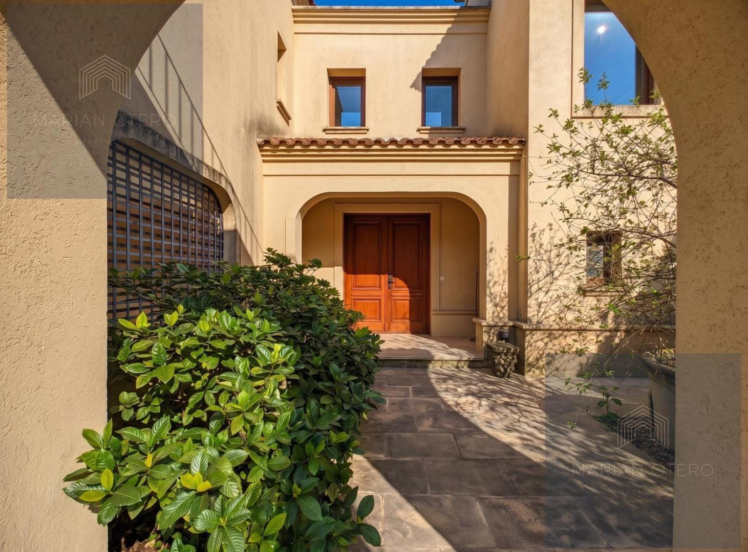 Foto de Espectacular Casa en Venta en La Berlina, Pilará, imagen 3