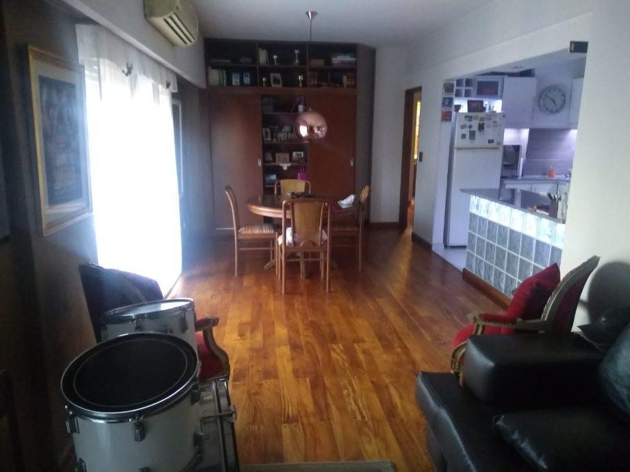 Departamento 4 amb APTO CRÉDITO Avellaneda Sarandí sobre Av Mitre 2400