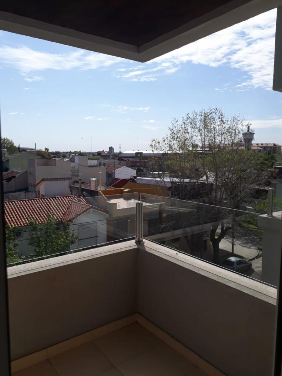 Departamento 3 Amb. C/cochera Cubierta, Edificio Nuevo Precio Excelente Ubicación Centro Lanus O. 3