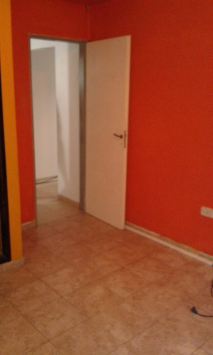 Departamento 2 Ambientes con Cochera 2