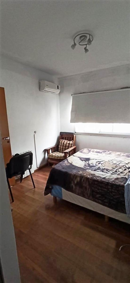 Venta 3 Amb. con Cochera Doble y Baulera en Lanus Ctro. 1
