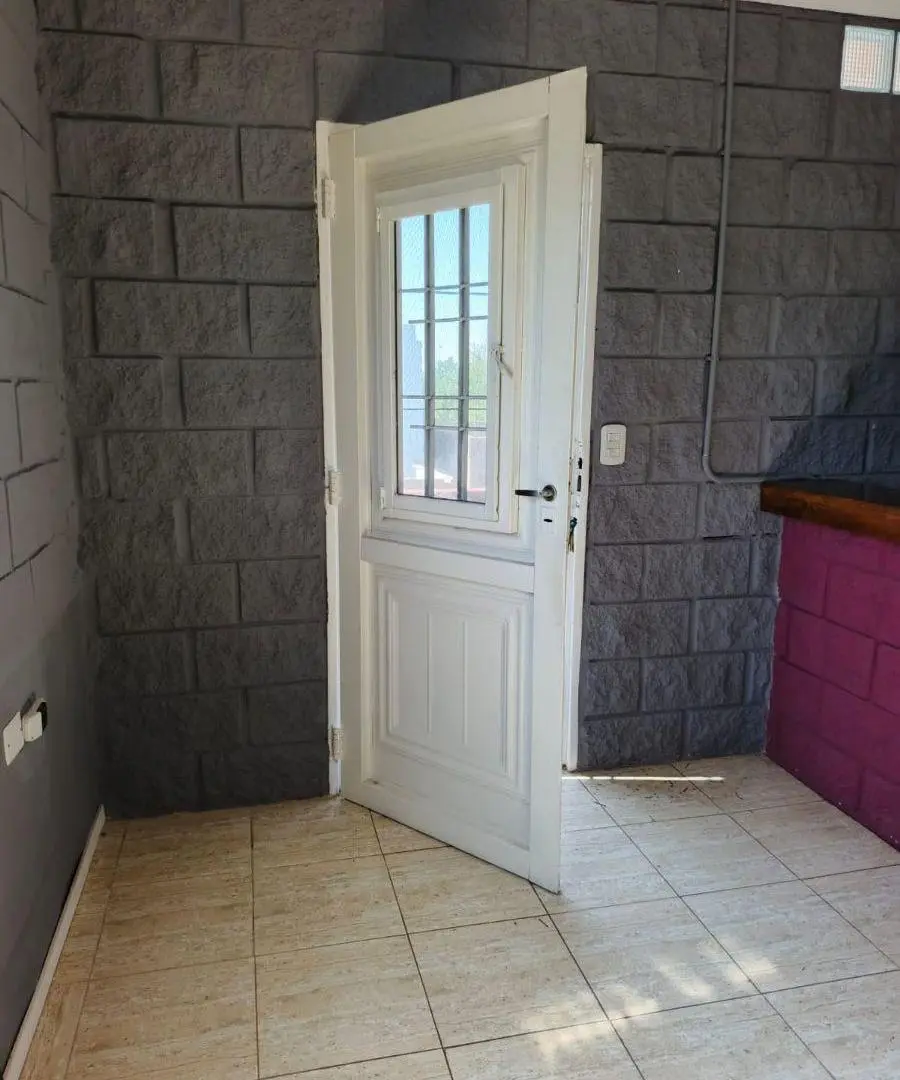 DEPARTAMENTO TIPO CASA 2 AMBIENTES 1 PISO SIN EXPENSAS CON O SIN COCHERA 2