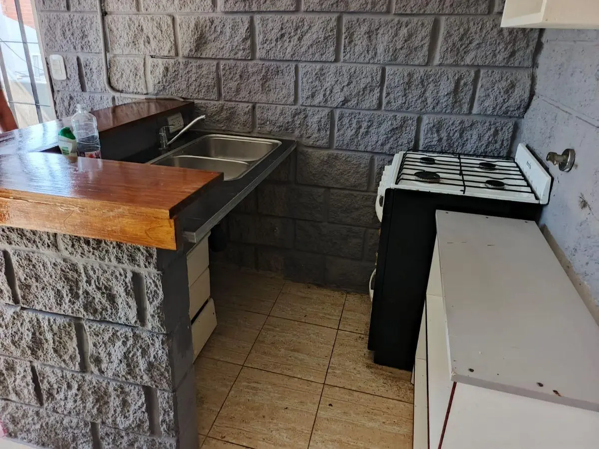 DEPARTAMENTO TIPO CASA 2 AMBIENTES 1 PISO SIN EXPENSAS CON O SIN COCHERA 4