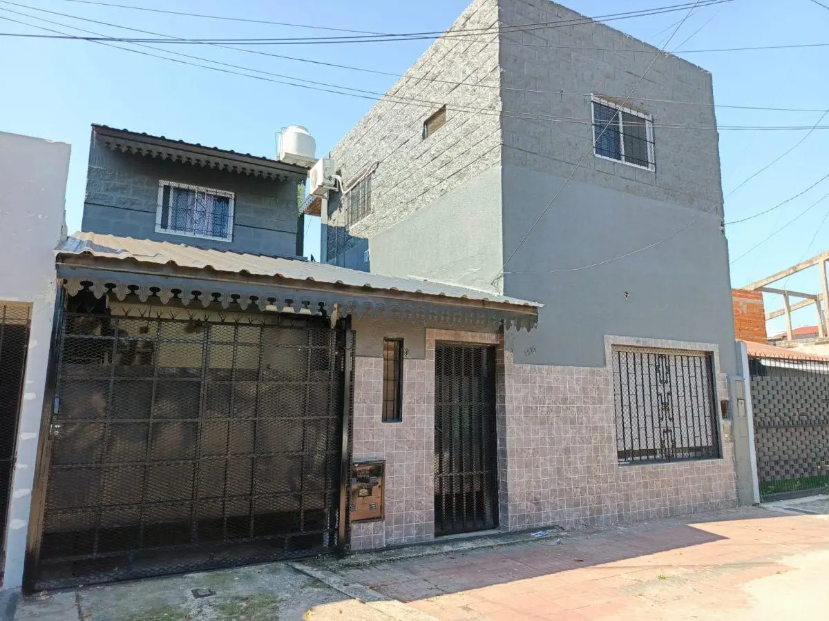 DEPARTAMENTO TIPO CASA 2 AMBIENTES 1 PISO SIN EXPENSAS CON O SIN COCHERA 1
