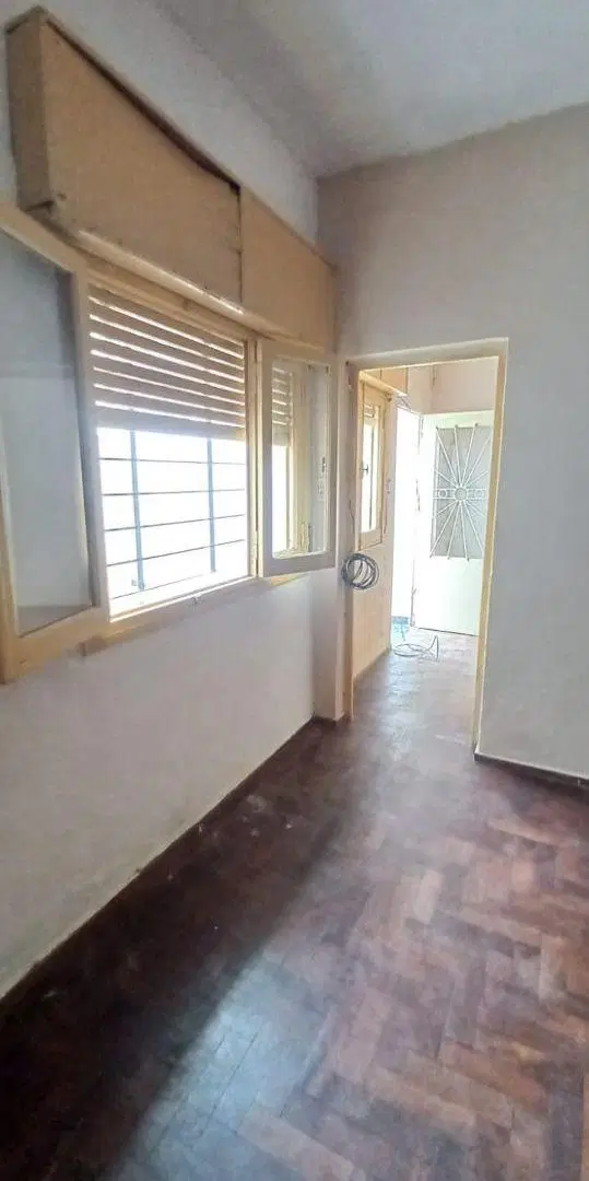 DEPARTAMENTO INTERNO CON JARDIN VERDE DE USO EXCLUSIVO 4