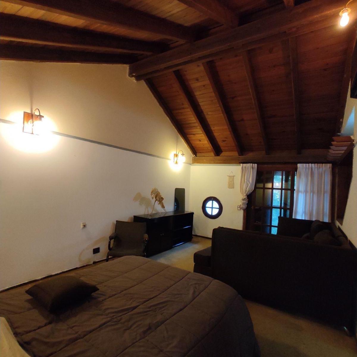 Casa Sobre Av con Ascensor - 3 Dorm. 1