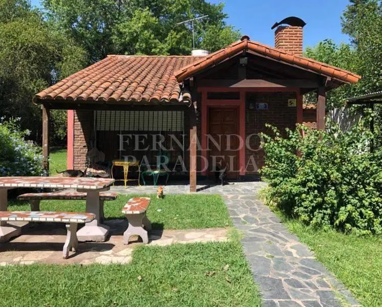 Casa - Barrio Parque Leloir 4