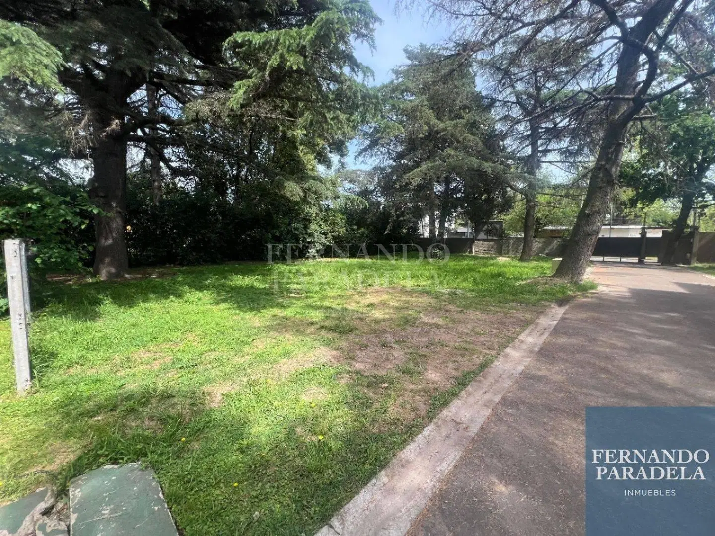 Terreno - Barrio Parque Leloir 3