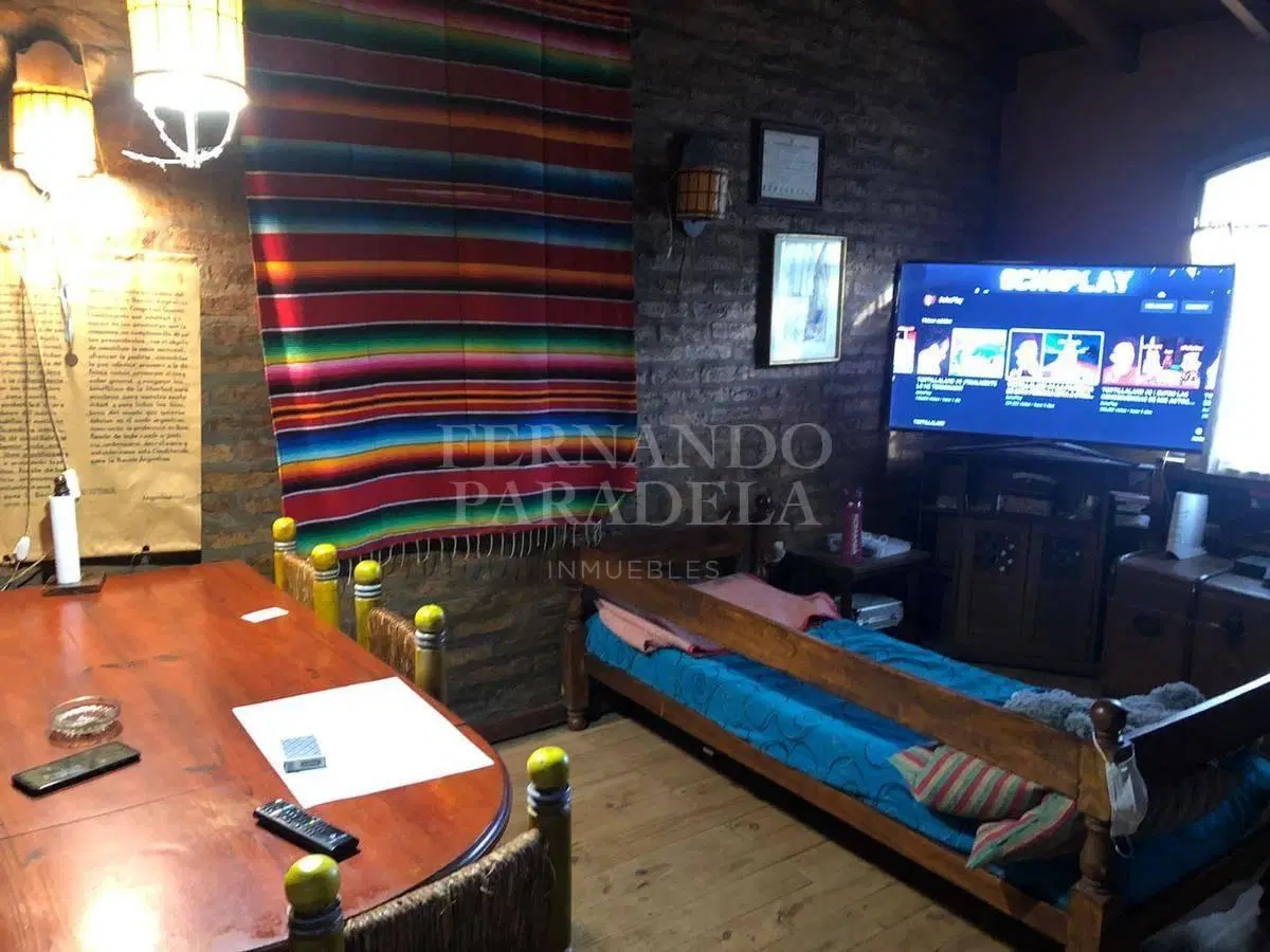 Casa - Barrio Parque Leloir 4