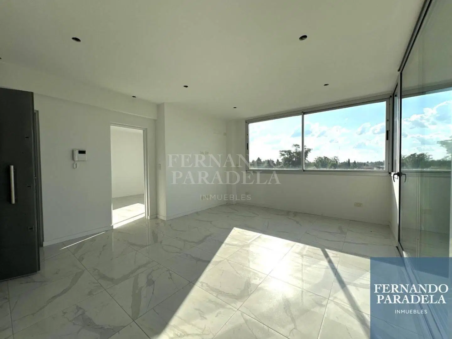 Departamento a estrenar en Parque Leloir 4
