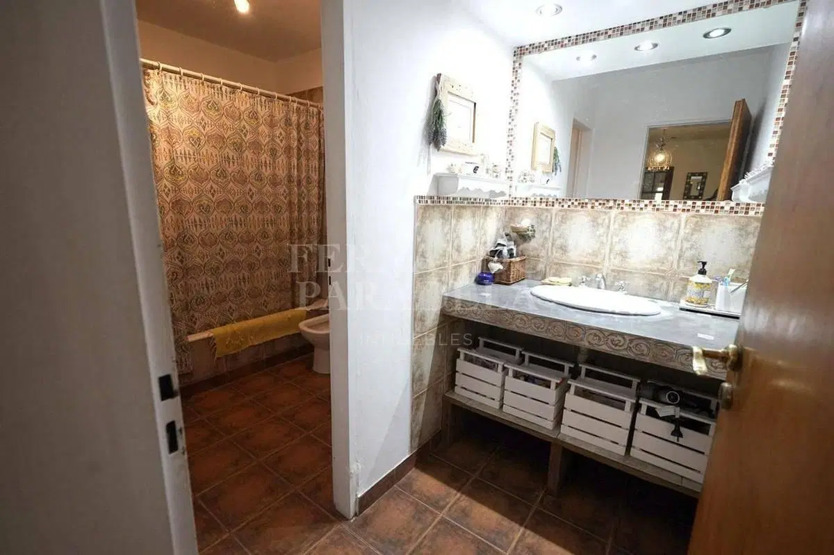 Casa - Barrio Parque Leloir 8