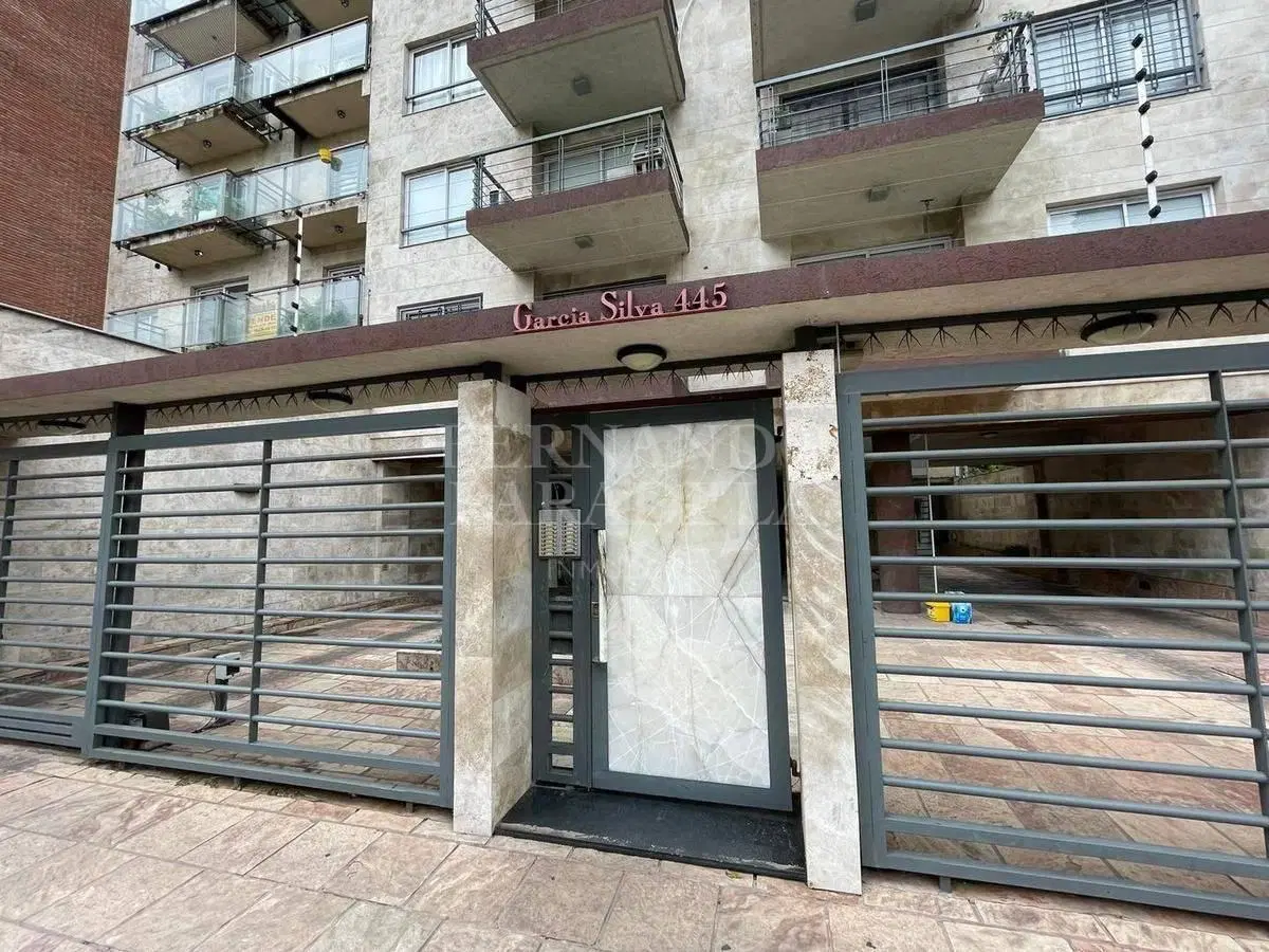 Departamento en  VENTA 5