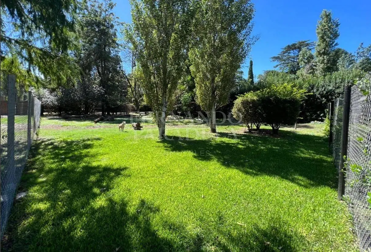 Terreno en Barrio Parque Leloir 2