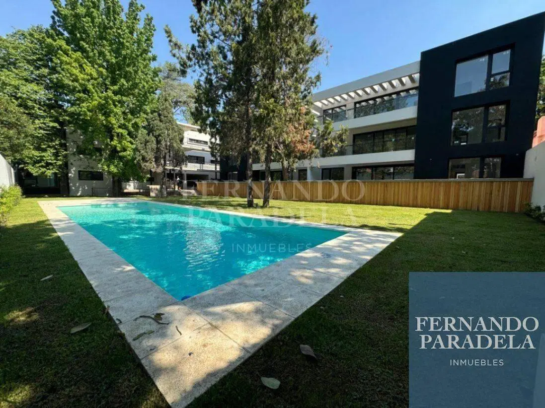 Departamento en venta de 3 dormitorios c/ cochera en Parque Leloir 8