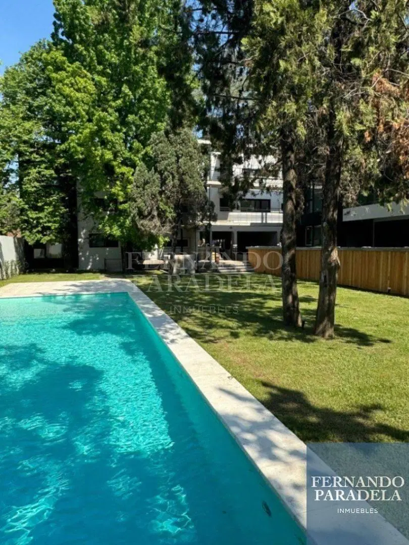 Departamento en venta de 3 dormitorios c/ cochera en Parque Leloir 1