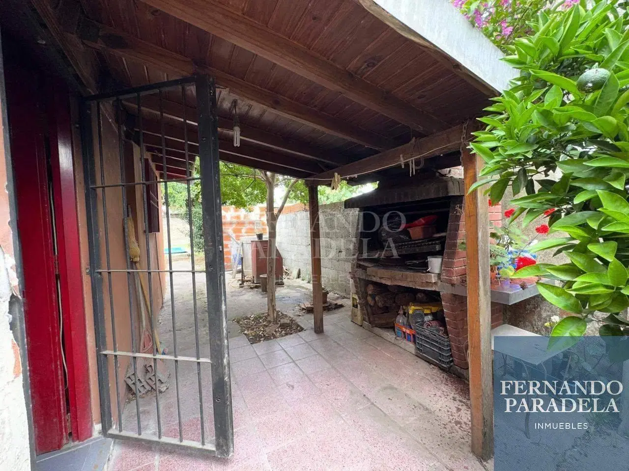 Casa en venta de 3 dormitorios c/ cochera en Villa Gobernador Udaondo 8