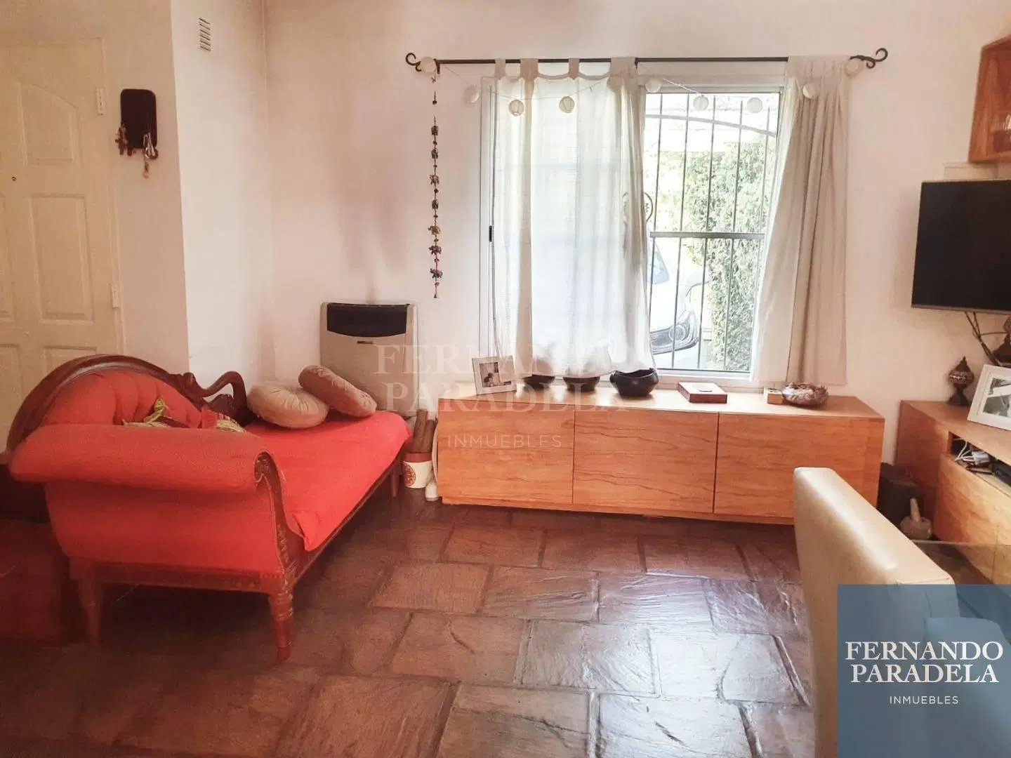 Casa en venta de 3 dormitorios c/ cochera en Villa Gobernador Udaondo 5