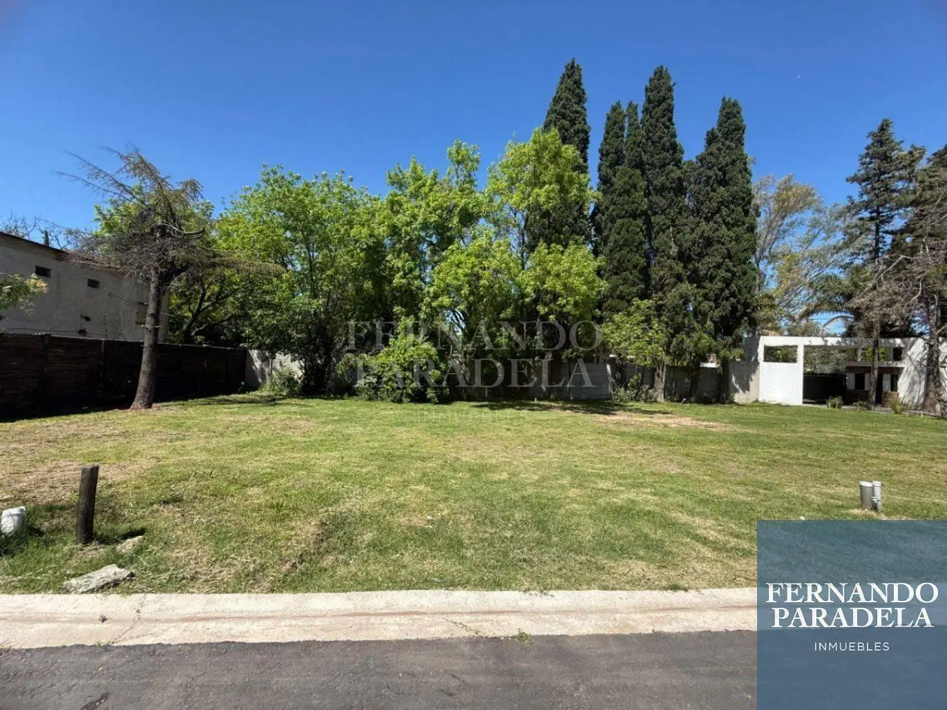 Terreno en venta de 184,6m2 ubicado en Parque Leloir 3