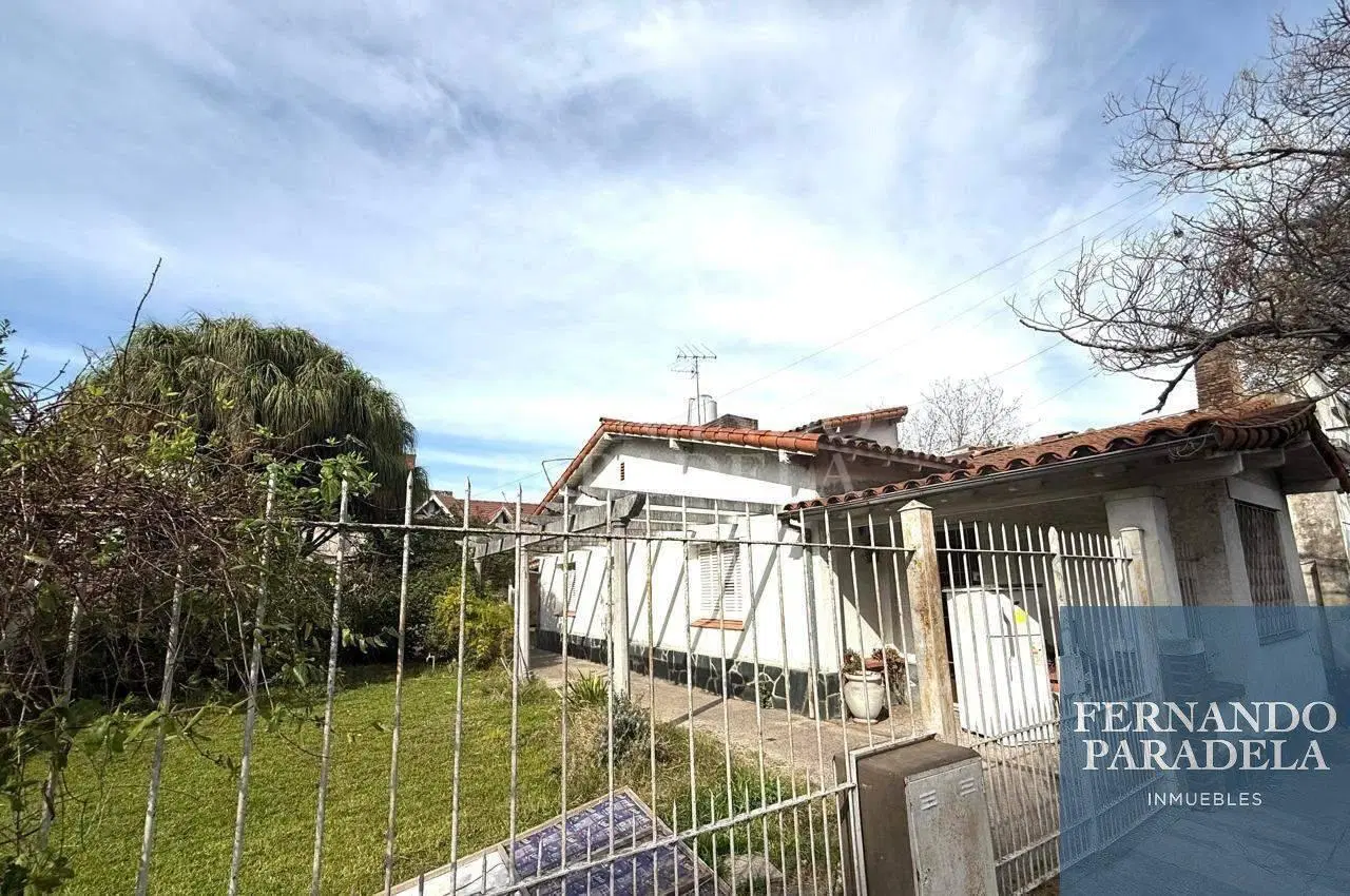Terreno / Lote en venta de 380m2 ubicado en Ituzaingó Centro 3