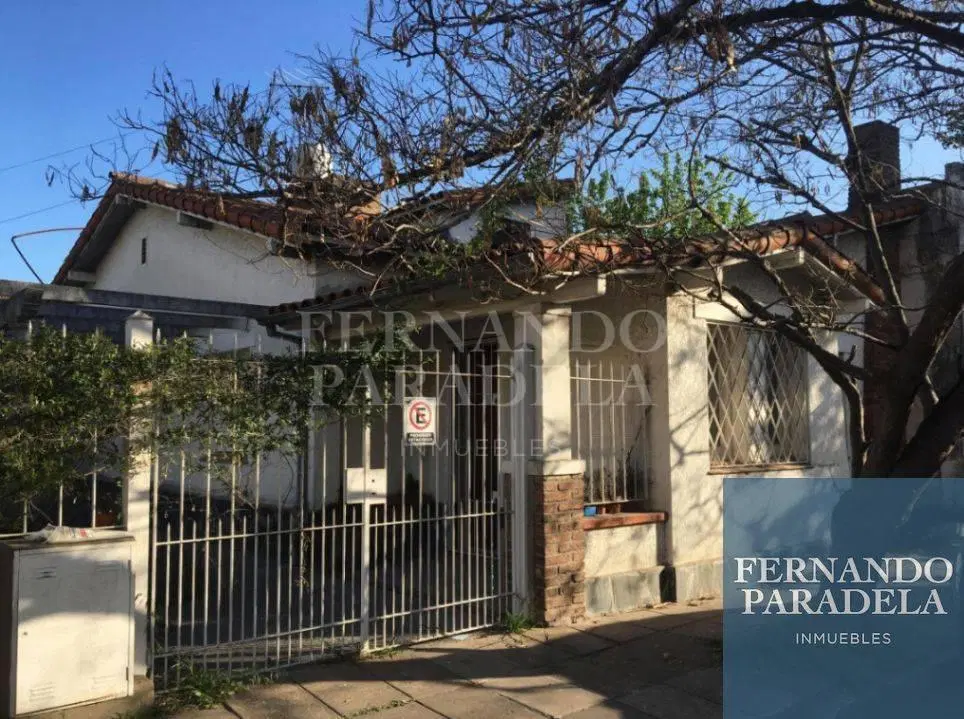Terreno / Lote en venta de 380m2 ubicado en Ituzaingó Centro 1