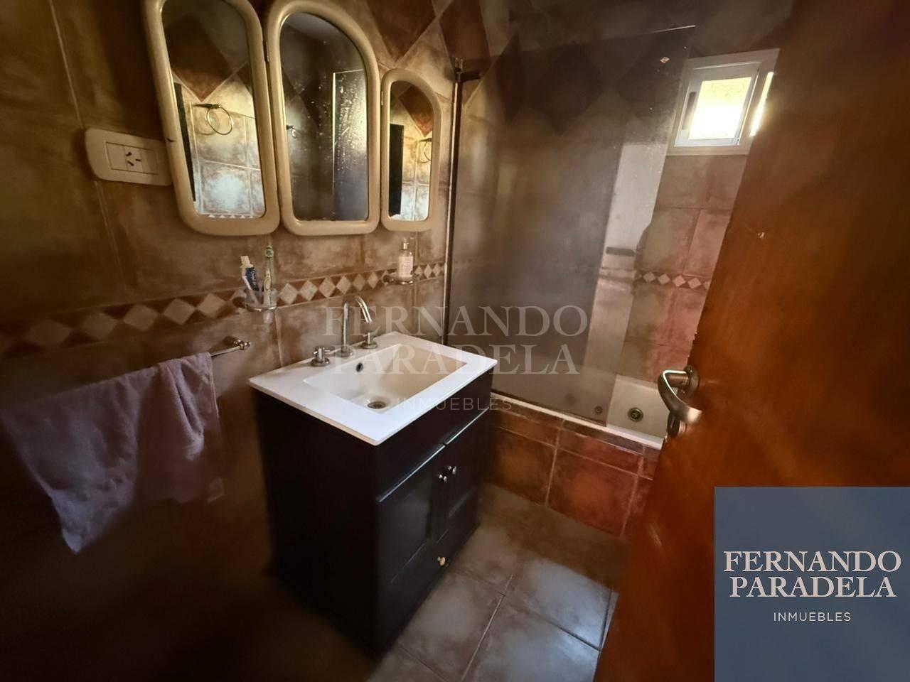 Foto de Casa en venta c/ cochera en Villa Gobernador Udaondo, imagen 3