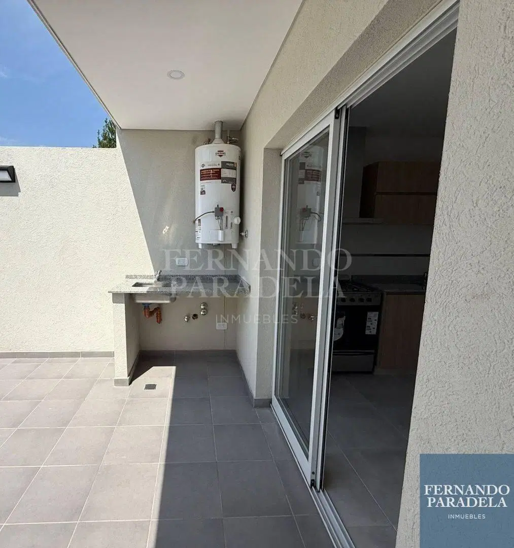 Dúplex en venta - Condominio Acacias 3