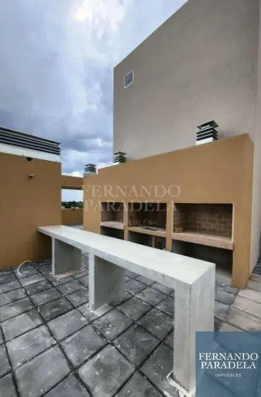 Departamento en venta c/ cochera en Ituzaingó Centro 3