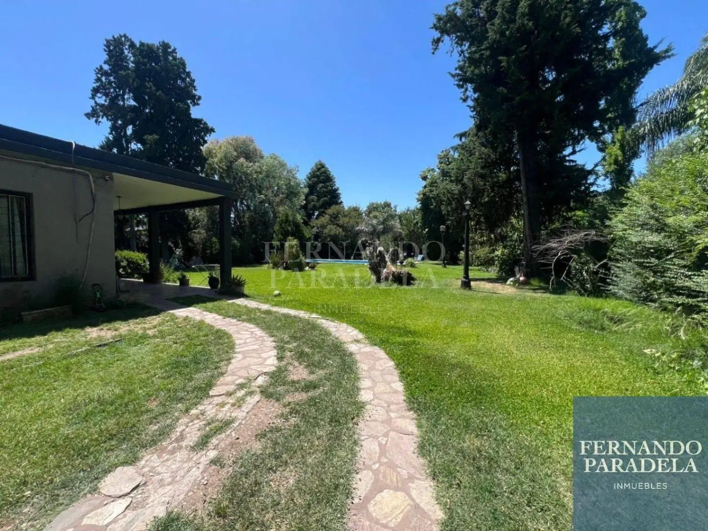 Lote de 2278m2 ubicado en Parque Leloir 4
