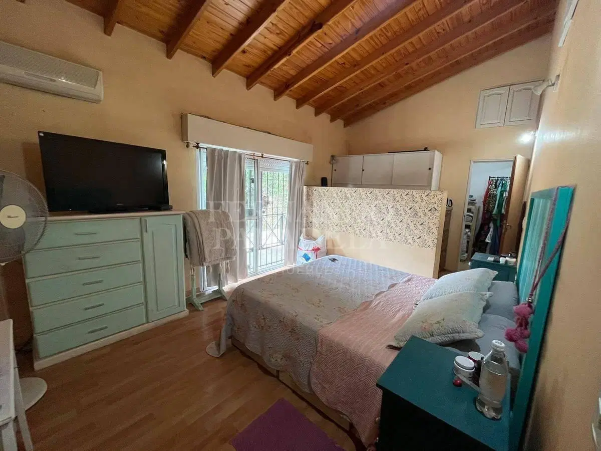 Casa en Parque Leloir 4